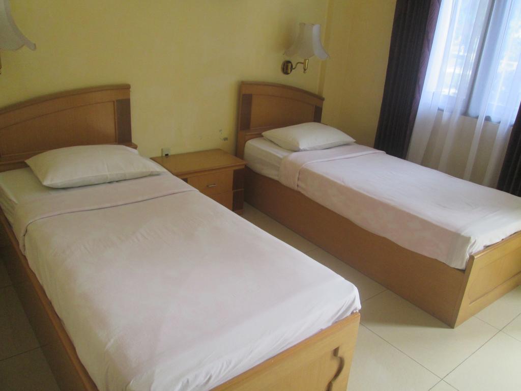 Sapadia Hotel And Cottage Parapat Szoba fotó