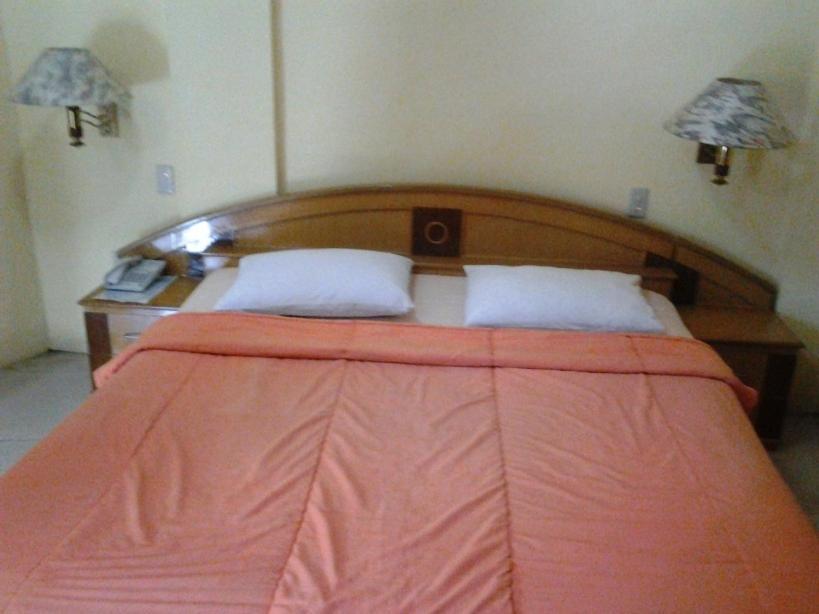 Sapadia Hotel And Cottage Parapat Szoba fotó