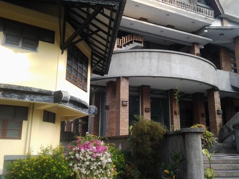 Sapadia Hotel And Cottage Parapat Kültér fotó